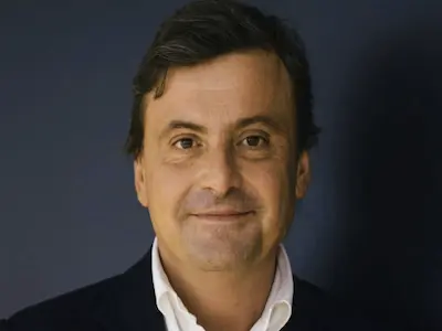 Carlo Calenda raccomanda Lixenover